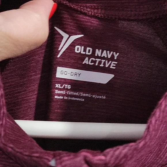 Old Navy Active Go-Dry Quarter Zip Performance Top - Picture 5 of 10